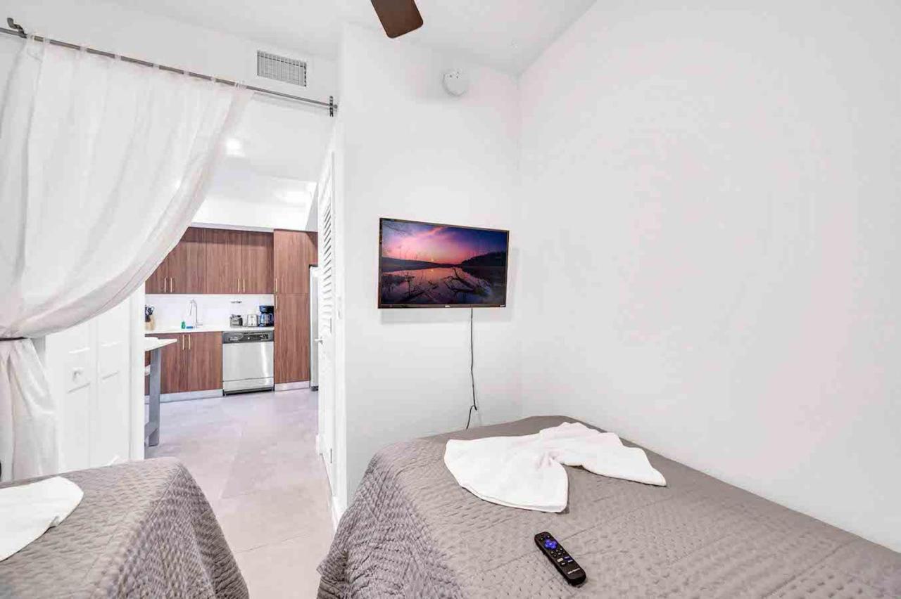 דירות Modern Unit In Downtown Miami With Free Parking מראה חיצוני תמונה